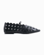 Veleria - Black